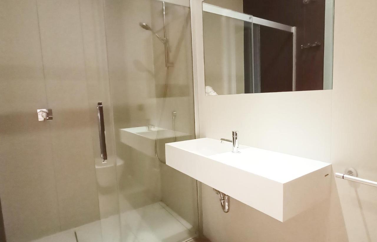 Catalina Suites Apartments Downtown Valencia Bagian luar foto